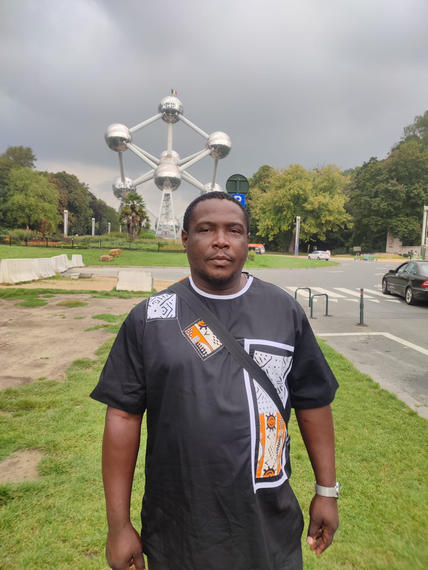 Mr HAPPY JAURES